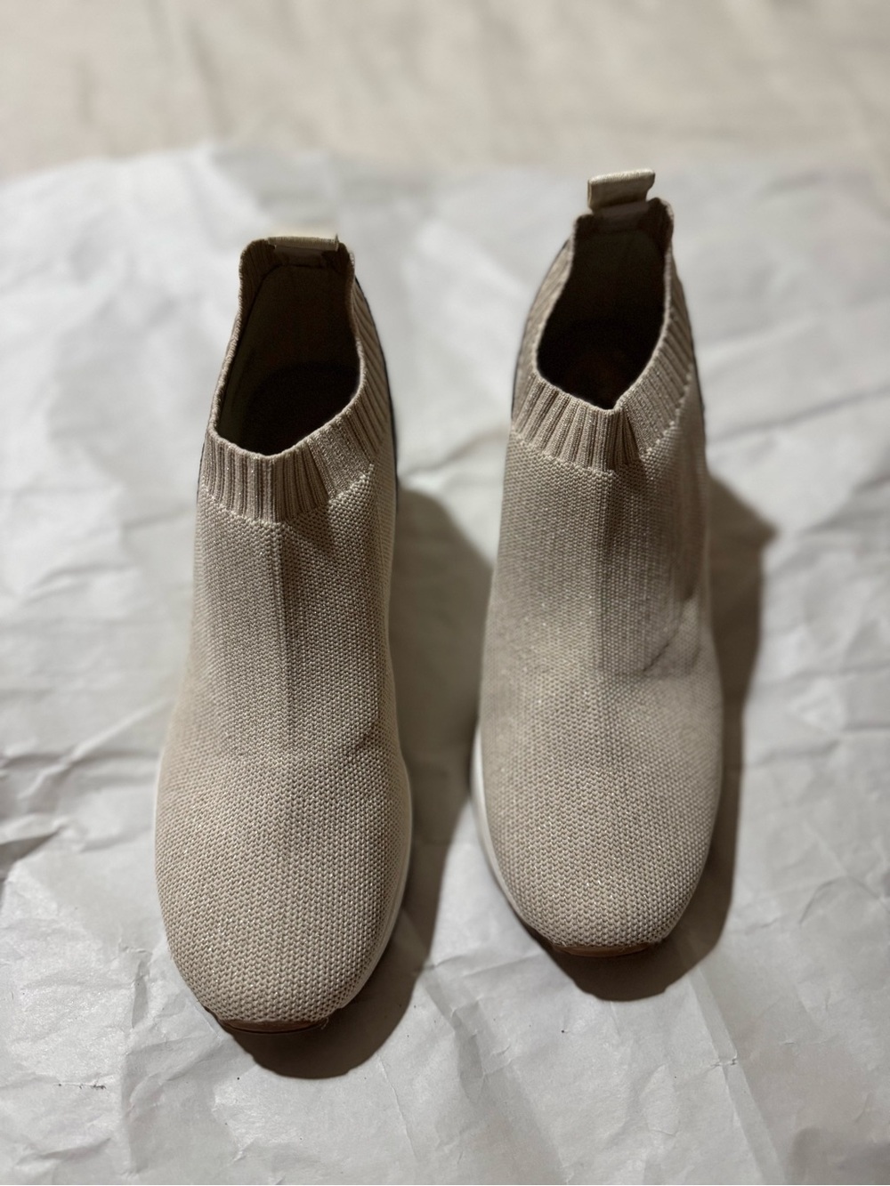 Michael Kors Women’s Glitter Knit Slip On Wedge Sneakers Beige Cream Size 6.5